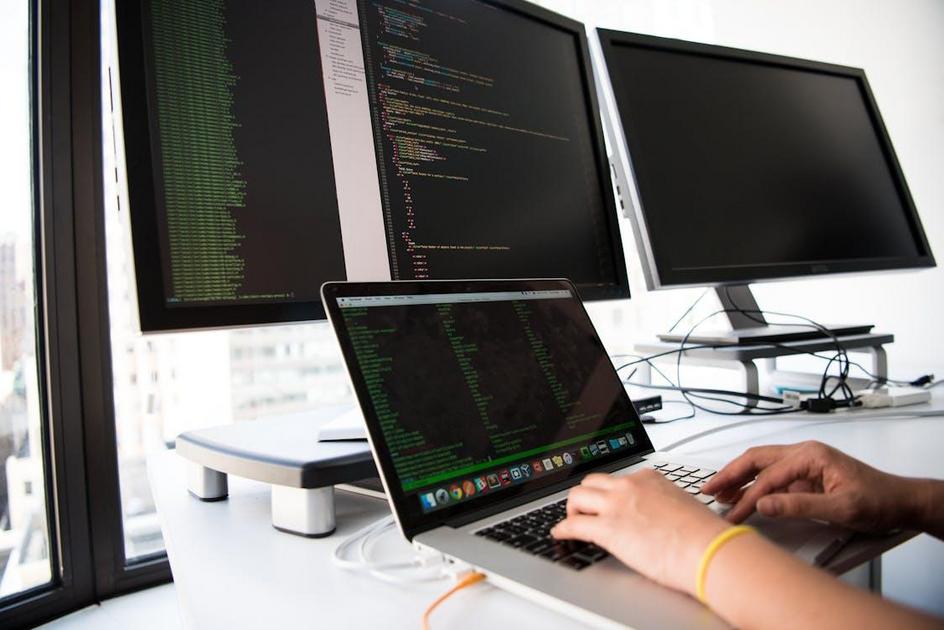 TypeScript: entenda como declarar variáveis com exemplos práticos